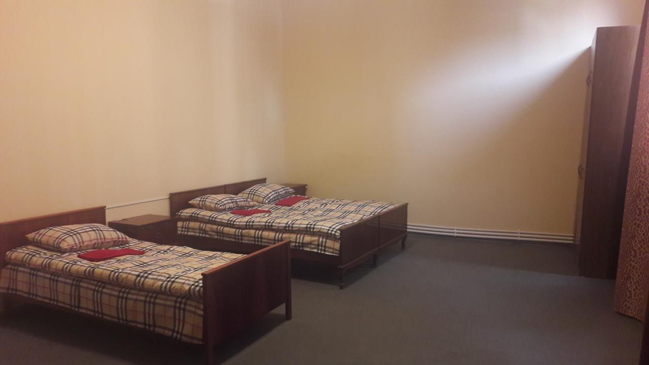Noy Hostel Yerevan Ngoại thất bức ảnh