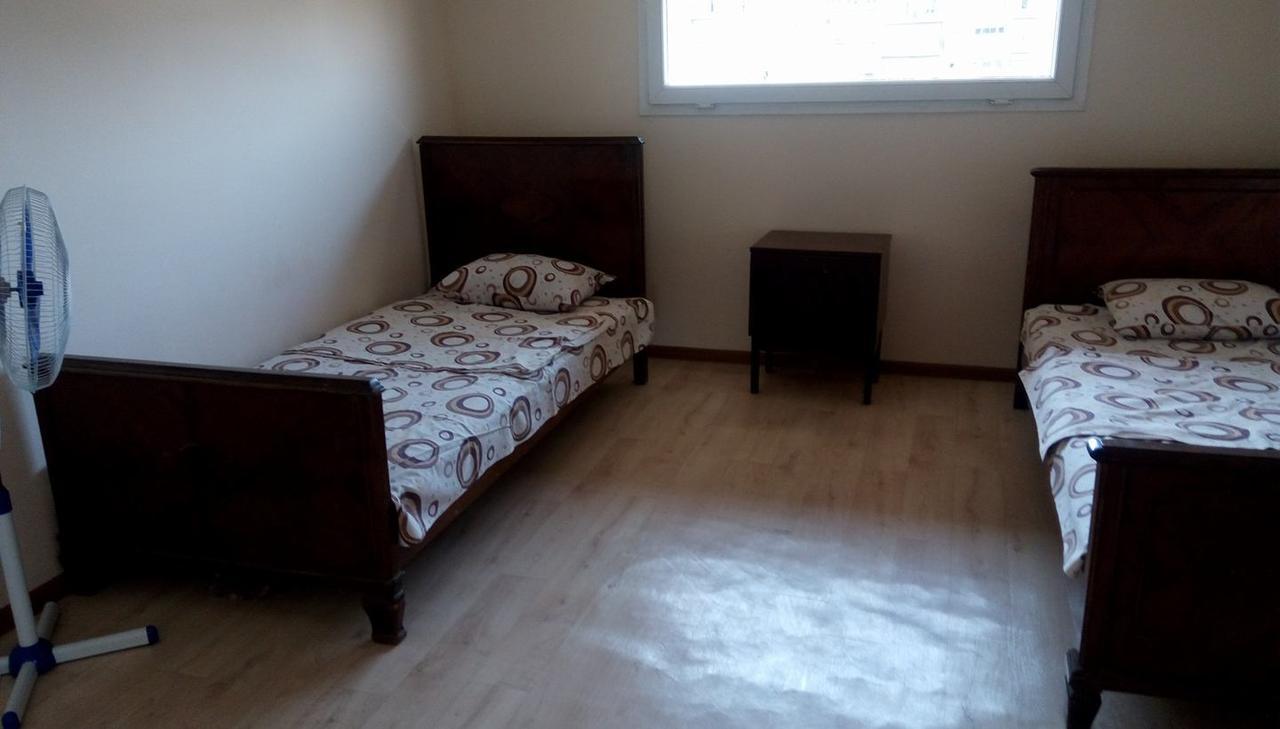 Noy Hostel Yerevan Ngoại thất bức ảnh