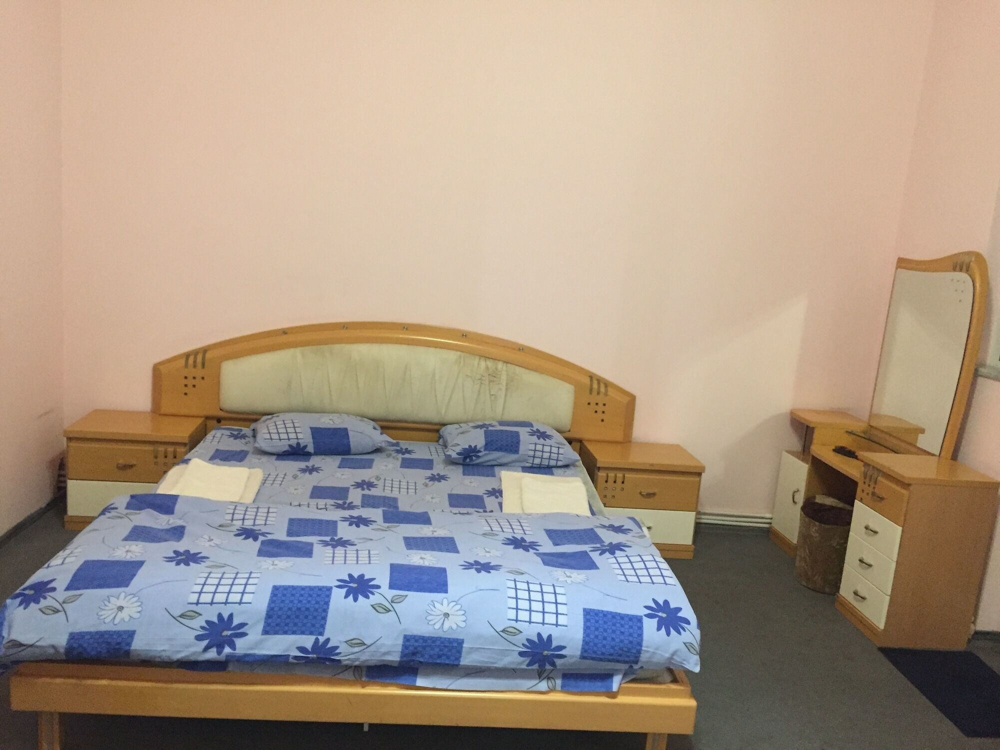 Noy Hostel Yerevan Ngoại thất bức ảnh